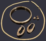 A collection of gold jewellery