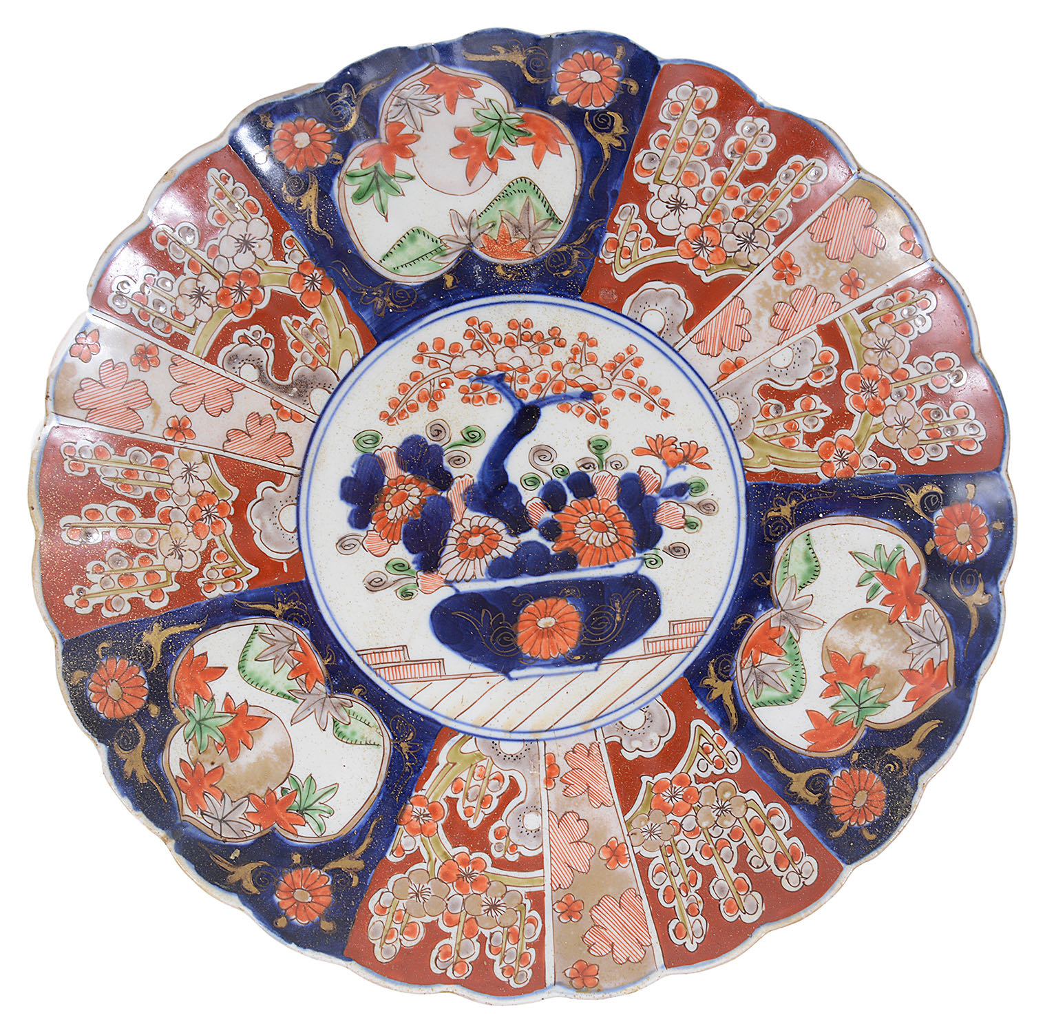 A pair of late 19th century Japanese Imari chargers and two others - Image 6 of 7