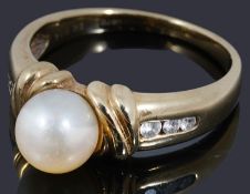 A 9ct gold cultured pearl and diamond ring