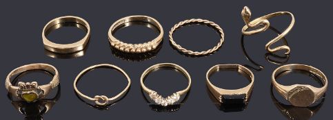 Nine assorted gold rings