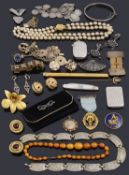 A collection of jewellery and costume jewellery