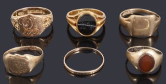 Six assorted gold rings