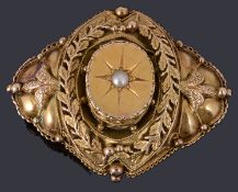 A Victorian single split pearl shield form brooch