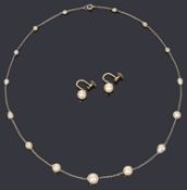 A sweet "By the Yard" graduated pearl necklace