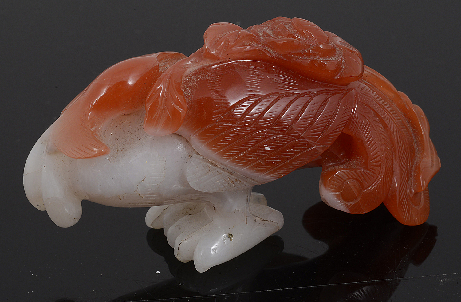 A Chinese carnelian agate carving of a Ho-Ho bird or phoenix - Image 2 of 3