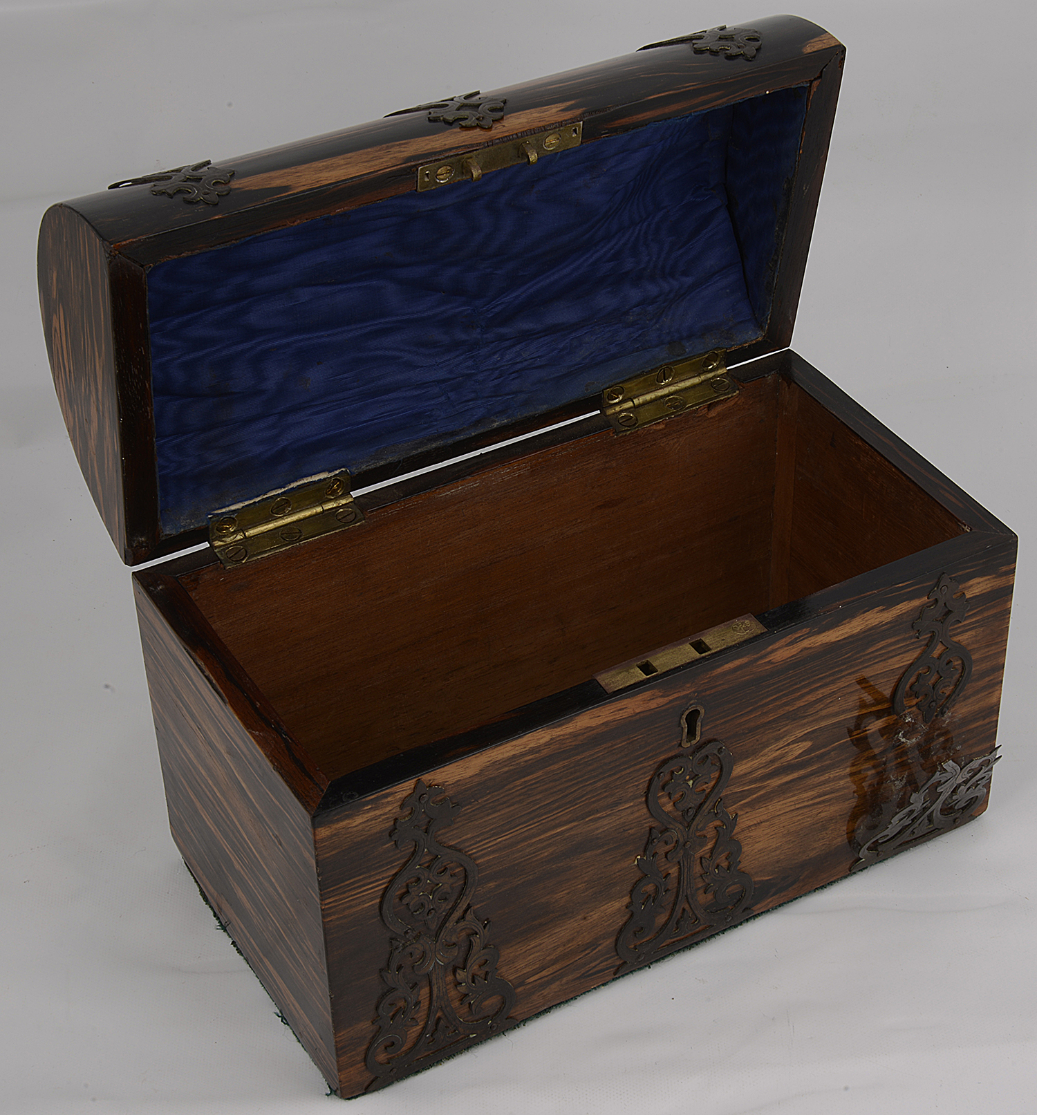 A Victorian domed coromandel stationery box - Image 2 of 2