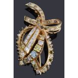 A beautiful Italian gold coloured diamond spray brooch