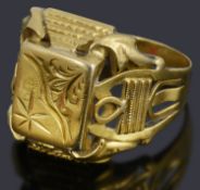 A Continental gentlemans gold ring,