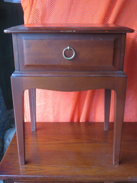 STAG MINSTREL SINGLE BEDSIDE CABINET