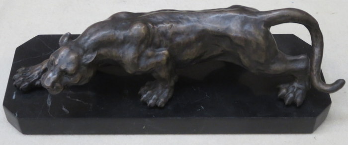 WELL MODELLED BRONZE FIGURE OF A LIONESS PROWLING, UPON POLISHED MARBLE PLINTH,