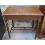 20th CENTURY OAK SINGLE DRAWER SIDE TABLE WITH HINGED TOP,