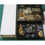 CASKET CONTAINING VARIOUS COSTUME JEWELLERY, PEARLS AND BANGLE, ETC.