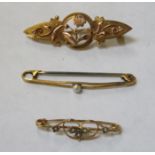 VICTORIAN 9ct GOLD FLORAL SET BAR BROOCH PLUS TWO OTHERS