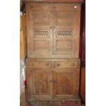 19th CENTURY CONTINENTAL OAK STORAGE CABINET