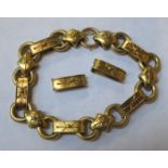 UNHALLMARKED YELLOW METAL LINK BRACELET, APPROXIMATELY 22.