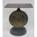 SET OF VINTAGE SALTER POSTAL PARCEL BALANCE SCALES, No25,