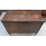 VINTAGE BLANKET BOX