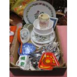 SUNDRY LOT OF CERAMICS INCLUDING POOLE, MIDWINTER, COALPORT, COPELAND SPODE, ETC,