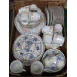 PARCEL OF CROWN MING FLORAL DINNERWARE PLUS PARCEL OF BLUE AND WHITE TEAWARE