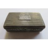 GEORGIAN HALLMARKED SILVER SNUFF BOX WITH GILT INTERIOR.