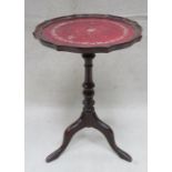 REPRODUCTION TRIPOD WINE TABLE