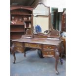 VICTORIAN CARVED MAHOGANY SEVEN DRAWER MIRROR BACK DRESSING TABLE