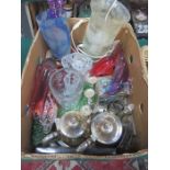 BOX OF COLOURED AND OTHER GLASSWARE AND TABLE LAMP, ETC,