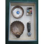 HALLMARKED SILVER SHELL FORM RECEIVER, 900 SILVER RECEIVER PLUS TIMEX WRISTWATCH AND BROOCHES, ETC.