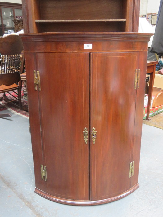 20th CENTURY STRING INLAID BOW FRONTED MAHOGANY CORNER CUPBOARD