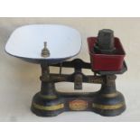 SET OF EDWARDS & CO VINTAGE CAST IRON AND ENAMELLED WEIGHING SCALES WITH WEIGHTS