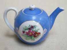 19th century teapot with hand painted and gilded floral decoration, by Gardner factory, Moscow,