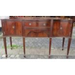 20th century mahogany serpentine fronted sideboard. Approx. 151cms long x 53cms deep x 93cms high