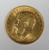King George V 1915 gold full sovereign