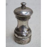 Hallmarked silver pepper grinder by John Bull Ltd, London assay mark, dated 2001. Total weight