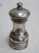 Hallmarked silver pepper grinder by John Bull Ltd, London assay mark, dated 2001. Total weight