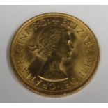 Queen Elizabeth II 1964 gold full sovereign