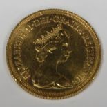 Queen Elizabeth II 1976 gold full sovereign