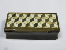 19th century horn hinged snuff box, inlaid with geometric ivory panels to lid