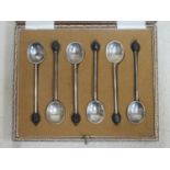 Cased Set Of Six Hallmarked Silver Coffee Bean Spoons By Cooper Brothers & Sons, Sheffield Assay