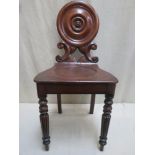 Victorian mahogany hall chair, Approx. 85cm high