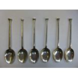Set of six hallmarked silver spoons, Sheffield assay dated 1921 by John Batt