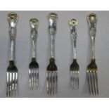 Five hallmarked silver king/queens pattern Forks, Various makers and dates. Total weight approx.