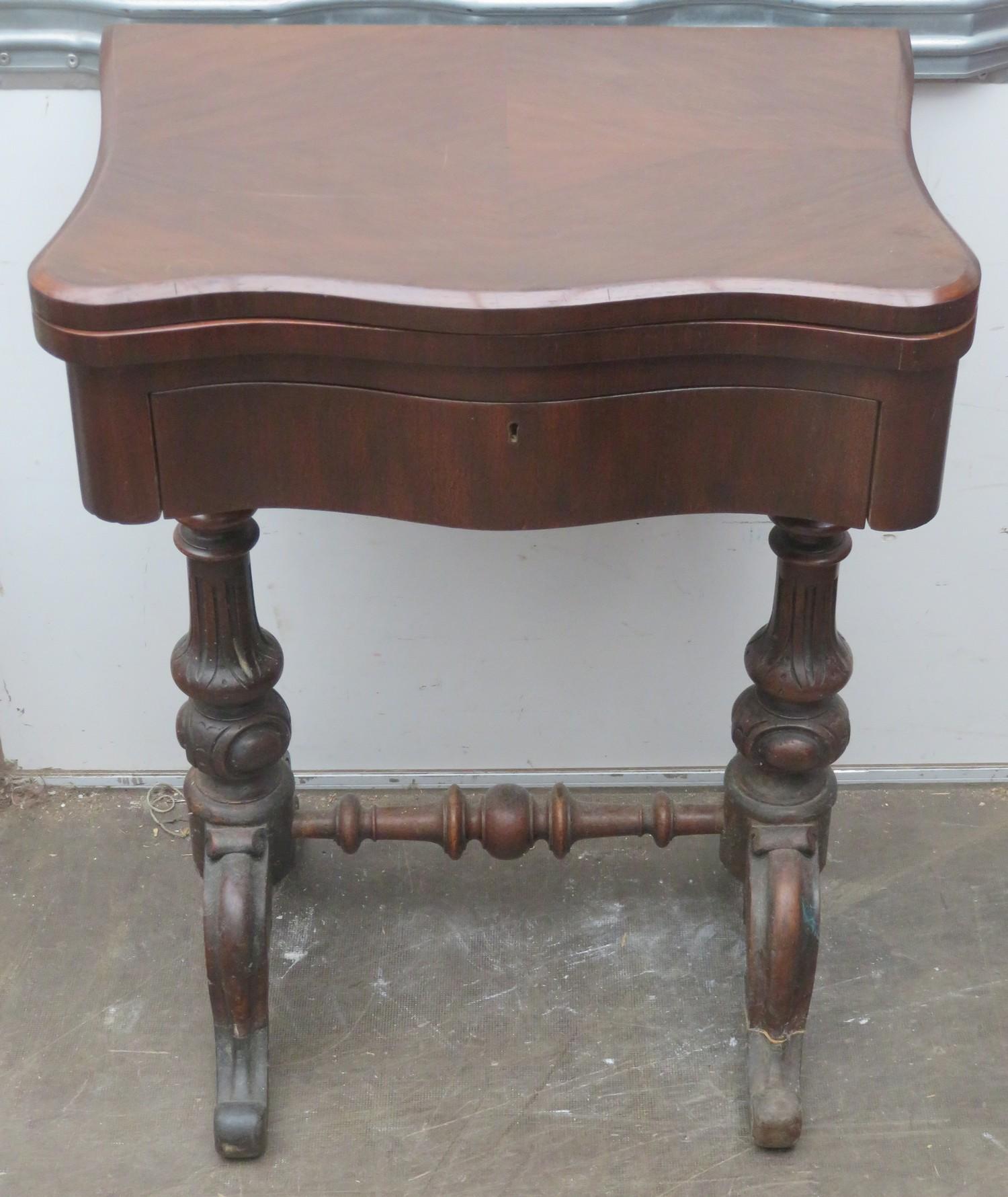 Victorian mahogany serpentine fronted foldover games table, fitted with single drawer and inlaid - Image 2 of 2