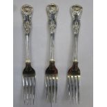 Three William IV hallmarked silver king/queens pattern Forks, London assay by Mary Chawner dated