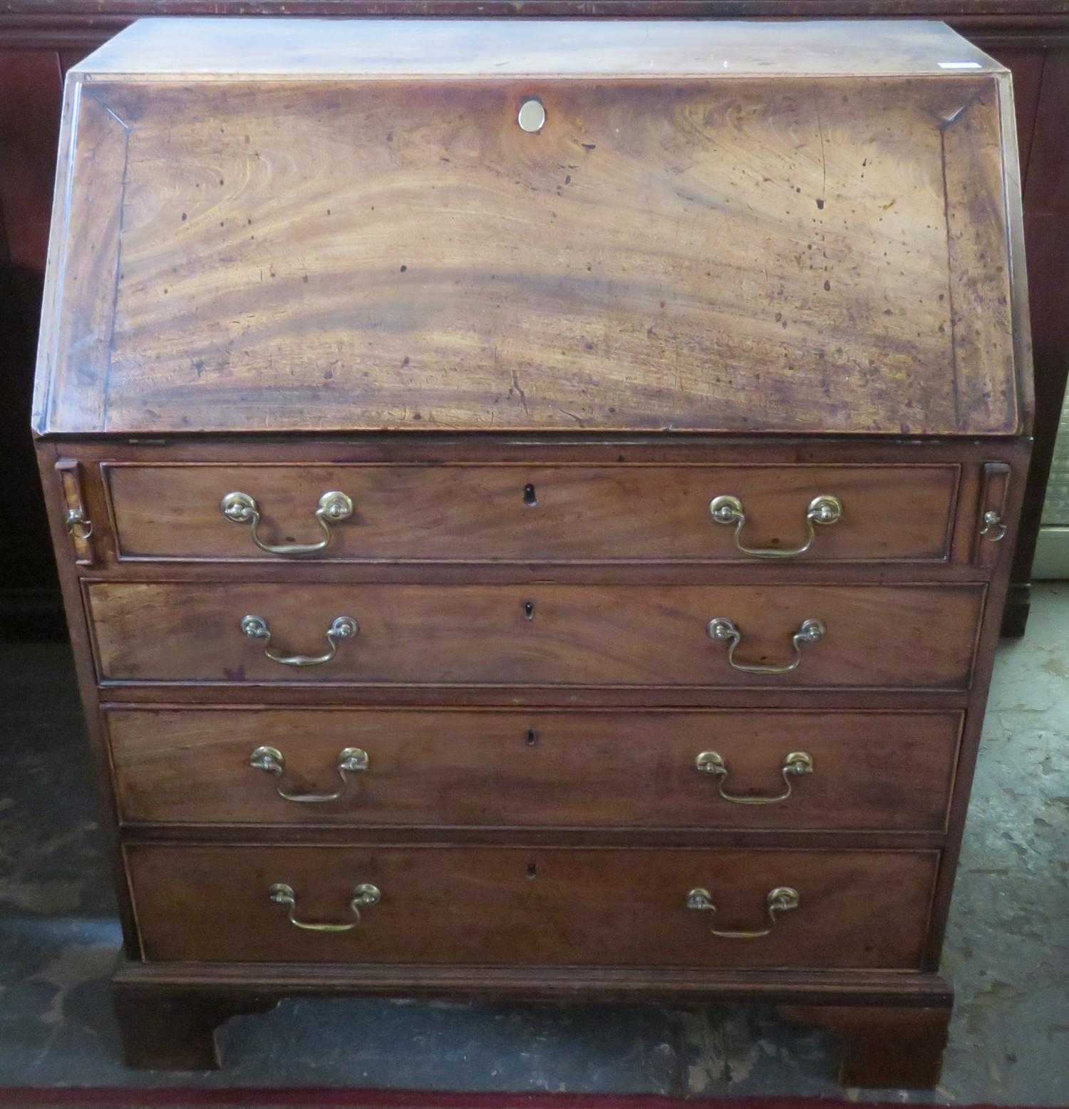 19th century fall front writing bureau, with fitted interior. Approx. H 108cm x W 91cm x D 55cm