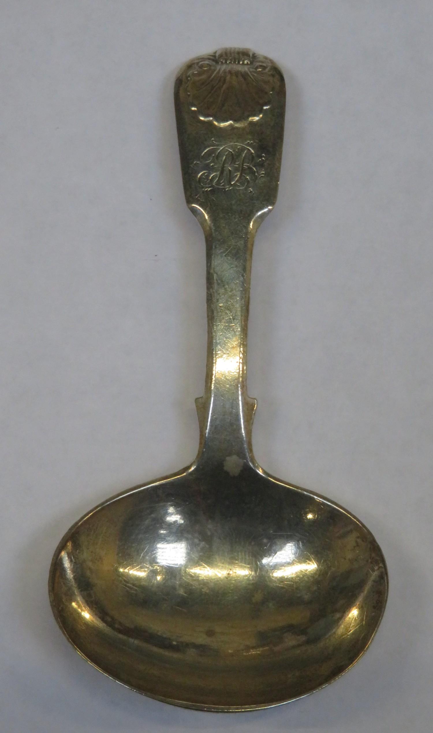 George III Hallmarked silver caddy spoon, with shell decoration to handle, London assay by Thomas