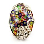 A 925 silver ring set with millefiori glass, (R.5).