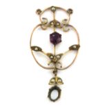 An Edwardian 9ct yellow gold pendant set with amethyst and pearls, (a/f), L. 4.5cm.