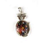 An unusual 925 silver and Murano glass cat pendant, H. 5.3cm.