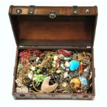 A box of costume jewellery.